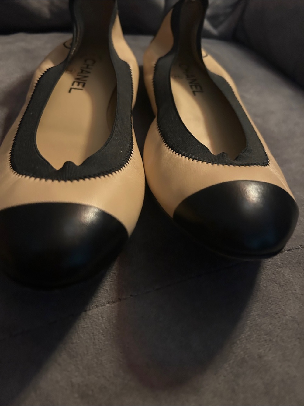 CHANEL Beige and Black Cap-Toe Ballet Flats - Picture 3 of 5